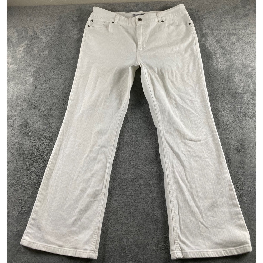 Chico's Platinum White Straight Leg Denim Jeans Womens Size 3 Short Stretch